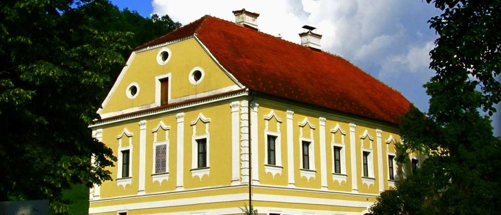 The Erdődy Manor in Razvor